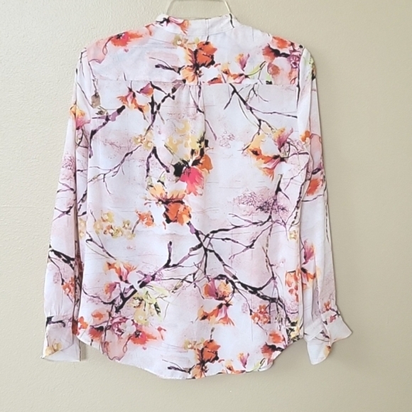 Sioni Womens Pink Floral Button Down Blouse - Size Medium - Picture 7 of 7